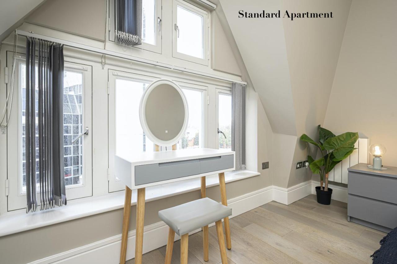 Superb Apartments Opposite Edgware Road Station Londen Kamer foto