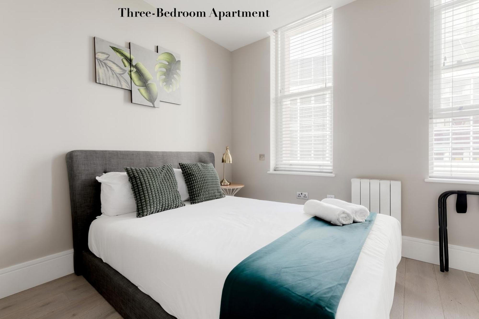 Superb Apartments Opposite Edgware Road Station Londen Kamer foto